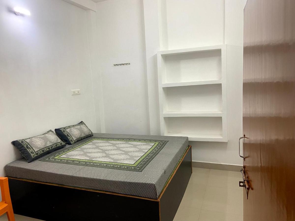 Garuda Guest House Varanasi Luaran gambar